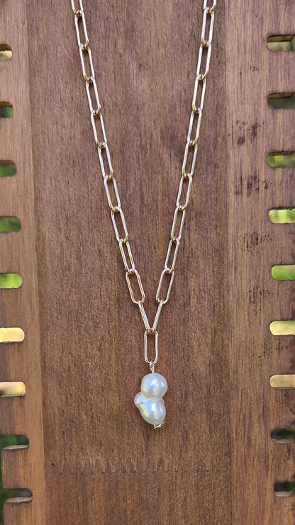 Rose paperclip white pearl